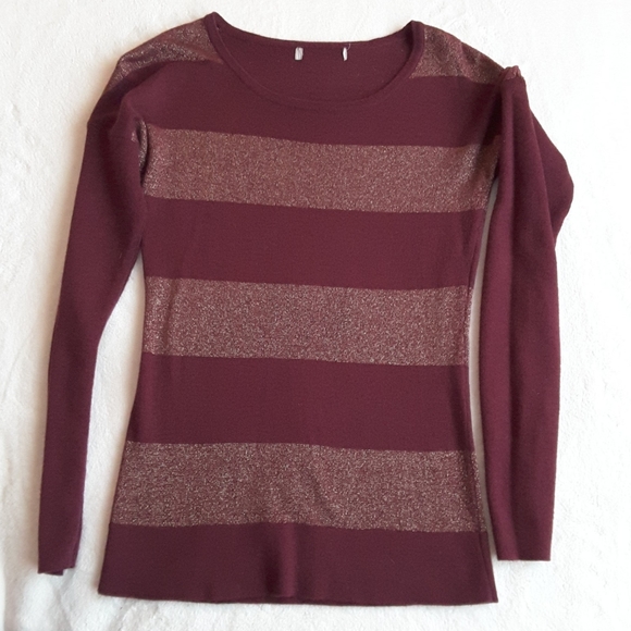 Banana Republic Sweaters - 5 for $25 Banana republic burgundy gold striped sweater